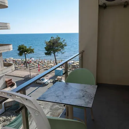 Sea Line Appartement Shëngjin