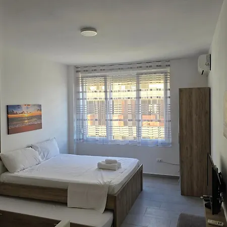 Sea Line Appartement Shëngjin